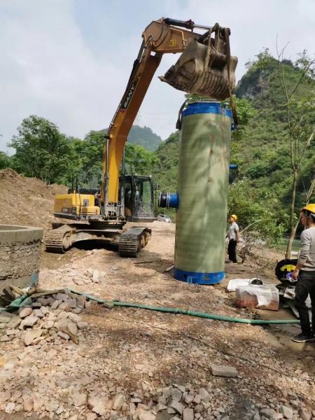 济南雅安芦山一体化提升泵施工现场